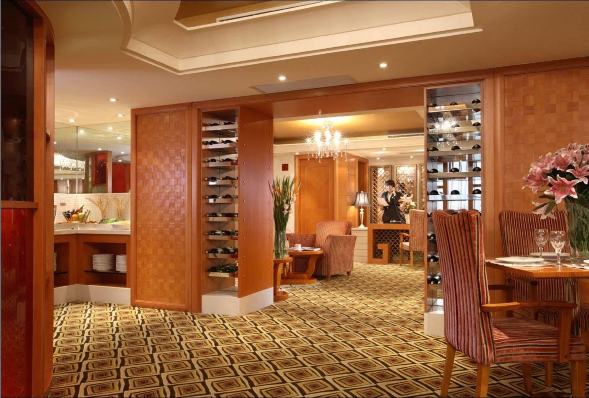 Dalian East Hotel Цзиньчжоу Экстерьер фото