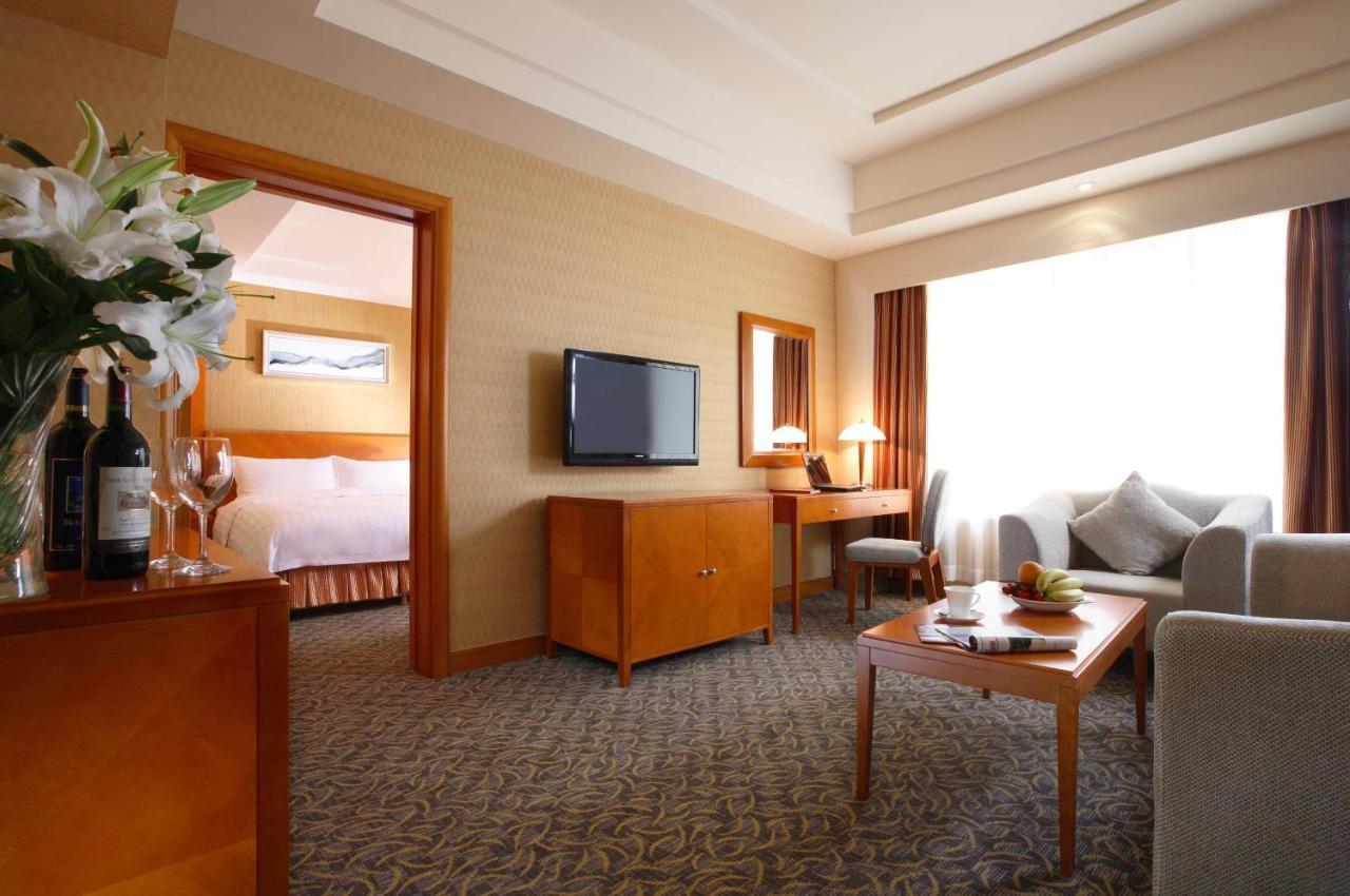 Dalian East Hotel Цзиньчжоу Экстерьер фото